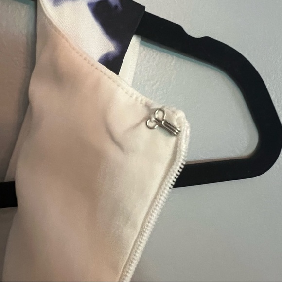 Lulus Seeing Chic Blue Ivory Floral Print Skater A Line Sleeveless Dress Size M - Picture 8 of 9